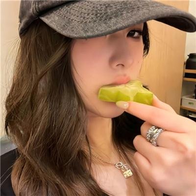 江豚·风时舞